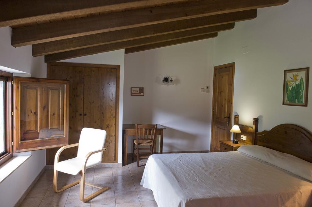 Maison d'hôtes Mas El Ferrés à Joanetes Extérieur photo